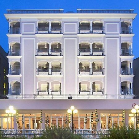 Hotel Continental Cattolica Ngoại thất bức ảnh