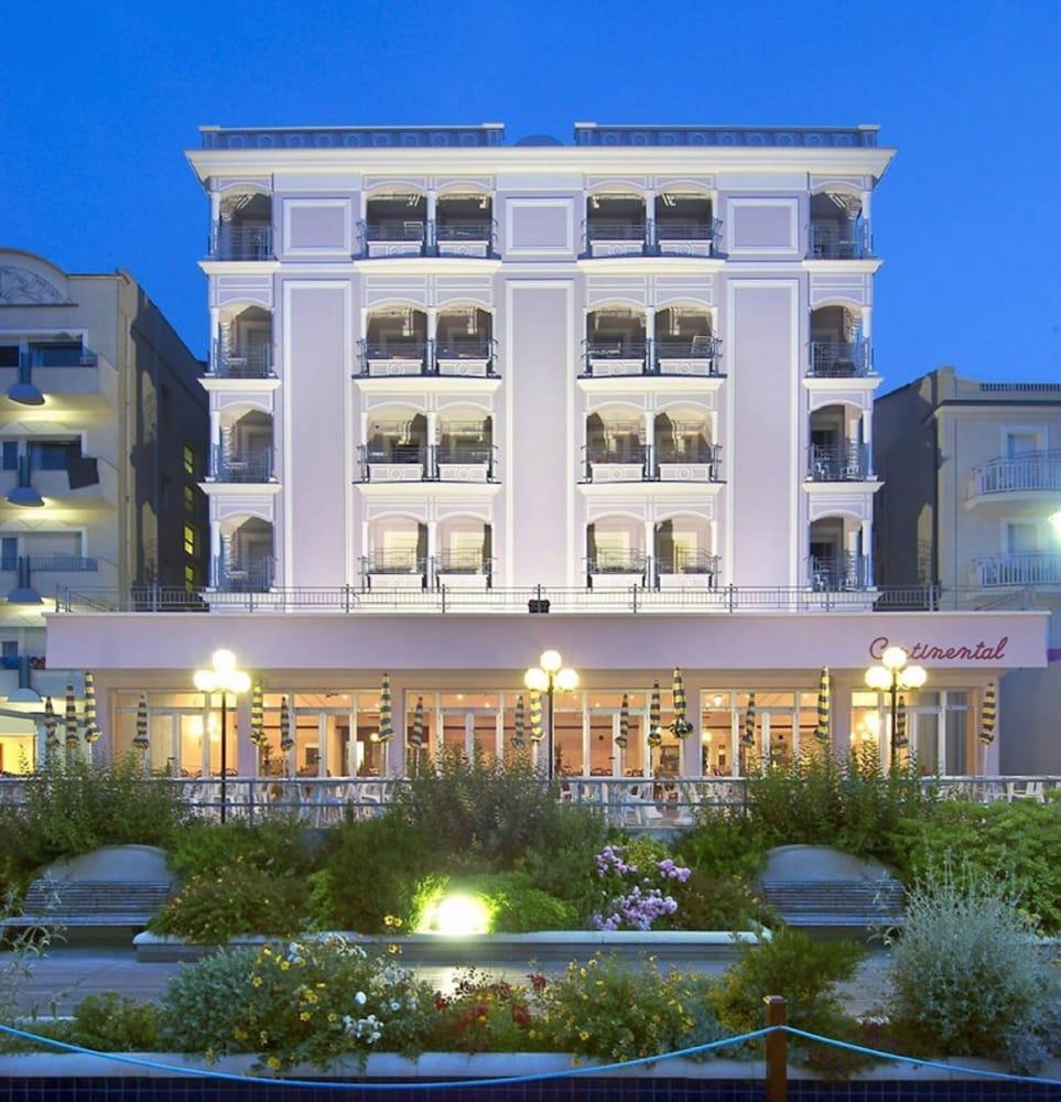 Hotel Continental Cattolica Ngoại thất bức ảnh